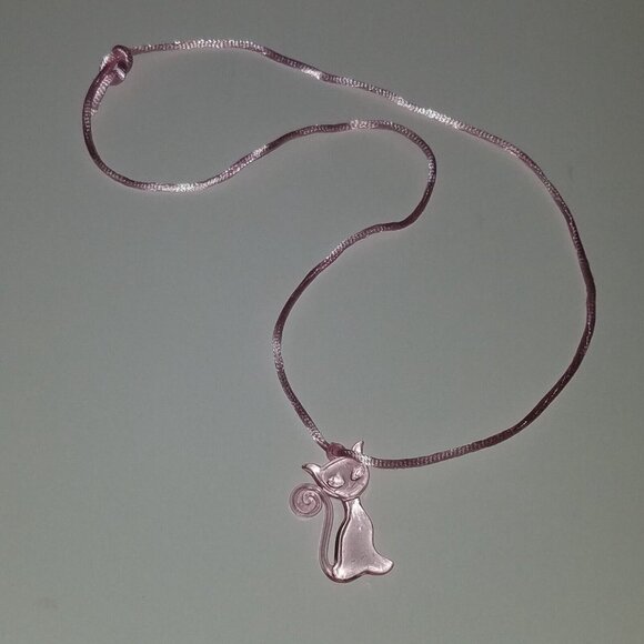 Kitty Cat Girl Child Jewelry Lot Tan Plush Pin Pink Plastic Necklace Burlap Bag - Picture 7 of 9